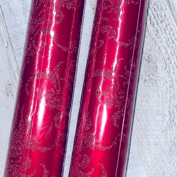 Premium gift wrap red glitter foil finish new in package - Picture 3 of 4